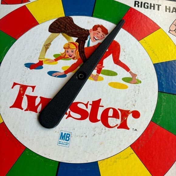 Twister Game Mat And Spinner 1966 - Picture 9 of 9